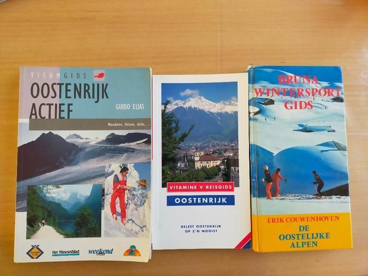 3 boeken over Oostenrijk, Boeken, Reisgidsen, Gelezen, Reisgids of -boek, Europa, Overige merken, Ophalen of Verzenden