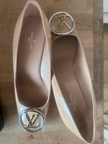 Louis Vuitton Pumps - Maat 38 beschikbaar voor biedingen