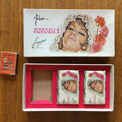 2 blok zeepjes Mantilla Espanola Jeguray jabon in doos ‘60, Sieraden, Tassen en Uiterlijk, Uiterlijk | Lichaamsverzorging, Zo goed als nieuw