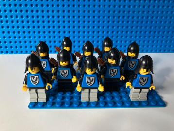10 vintage Lego castle black falcon ridders beschikbaar voor biedingen