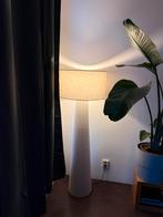 Stijlvolle Kwantum lamp, Huis en Inrichting, Lampen | Vloerlampen, Ophalen, Zo goed als nieuw, Stof, 100 tot 150 cm