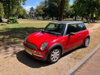 Mini 1.6 16V Cooper 2003 Rood, Auto's, Mini, Voorwielaandrijving, 4 cilinders, 4 stoelen, 116 pk