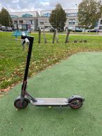 Elektrische step, Fietsen en Brommers, Steps, Ophalen, Zo goed als nieuw, Elektrische step (E-scooter)