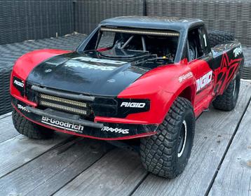 Traxxas Unlimited Desert Racer (UDR) 4WD beschikbaar voor biedingen