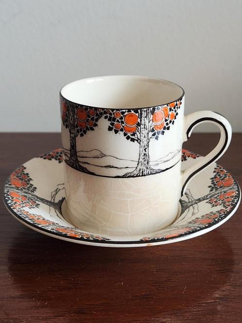 Crown ducal jaren 30 espressokop met schotel beboterd, Verzamelen, Porselein, Kristal en Bestek, Gebruikt, Kop en/of schotel, Ophalen of Verzenden