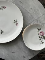 luxe porseleinen servies met rozen en goudrand, Antiek en Kunst, Antiek | Servies compleet, Ophalen of Verzenden