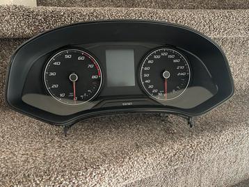 Instrumentenpaneel Seat Ibiza 2017-2024 met omlijsting beschikbaar voor biedingen