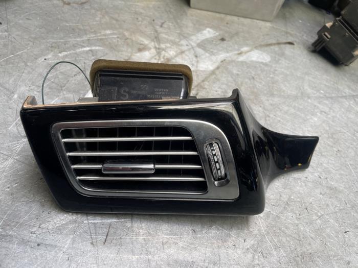 Luchtrooster Dashboard van een Mercedes CLS-Klasse, Auto-onderdelen, Dashboard en Schakelaars, Mercedes-Benz, Gebruikt, 3 maanden garantie