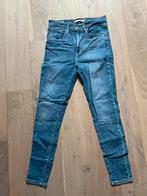 Levi’s Mile High Super Skinny (maat 28), Blauw, Ophalen of Verzenden, Zo goed als nieuw, W28 - W29 (confectie 36)