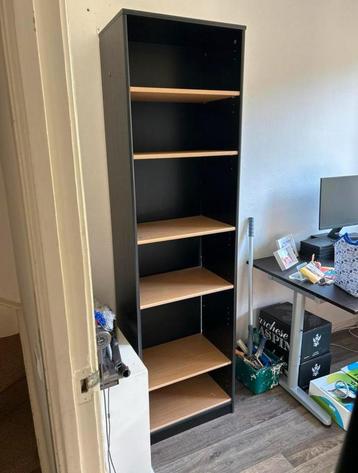 Zwarte boekenkast met 6 planken