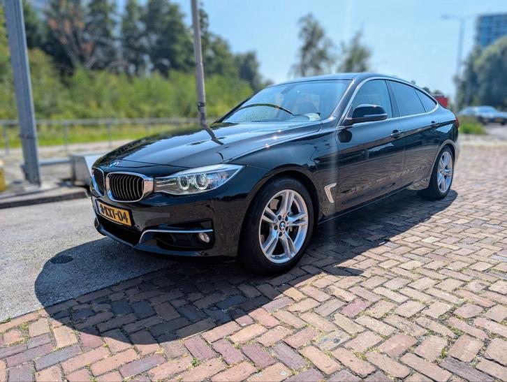 BMW 3-Serie GT 335I Aut8 2013 Zwart, Auto's, BMW, Particulier, 3-Serie GT, ABS, Airbags, Airconditioning, Alarm, Bluetooth, Boordcomputer