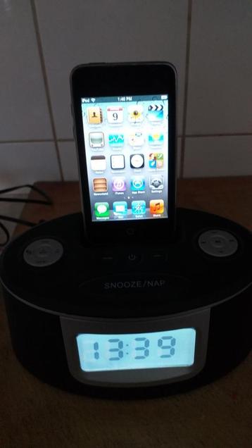 iPod touch 32 Gb met wekkerradio beschikbaar voor biedingen