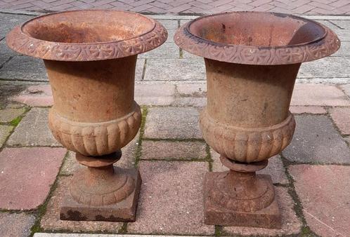 Metalen Plantenbakken / Vazen (2 stuks), Tuin en Terras, Bloembakken en Plantenbakken, Gebruikt, Metaal, Balkon, Tuin, 30 tot 60 cm
