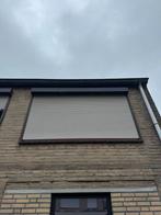 2 rolluiken, Doe-het-zelf en Verbouw, Rolluiken, Ophalen, 100 tot 150 cm, Bruin, 200 cm of meer