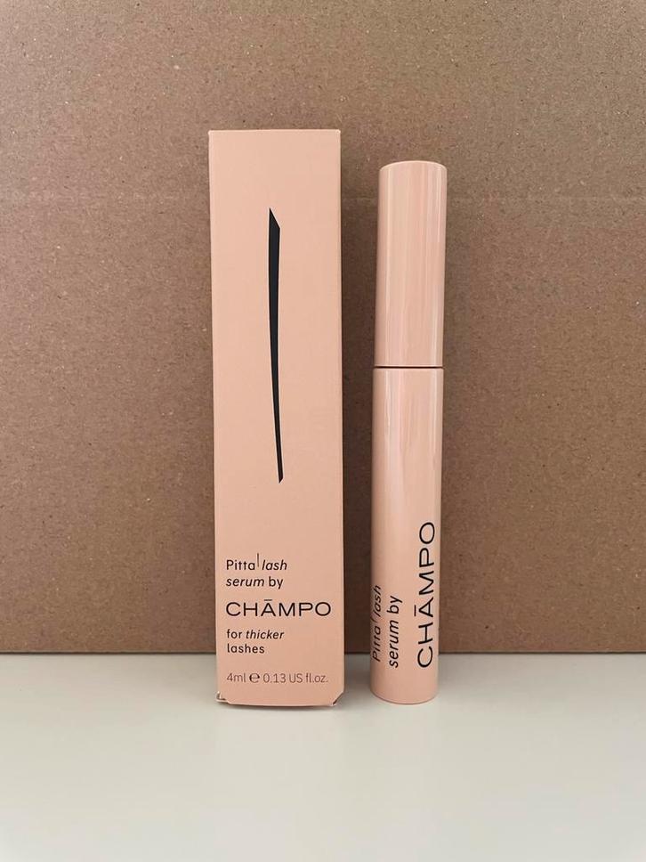 Chāmpo Pitta lash/wimper serum, Sieraden, Tassen en Uiterlijk, Uiterlijk | Cosmetica en Make-up, Nieuw, Make-up, Ogen, Zwart, Ophalen of Verzenden