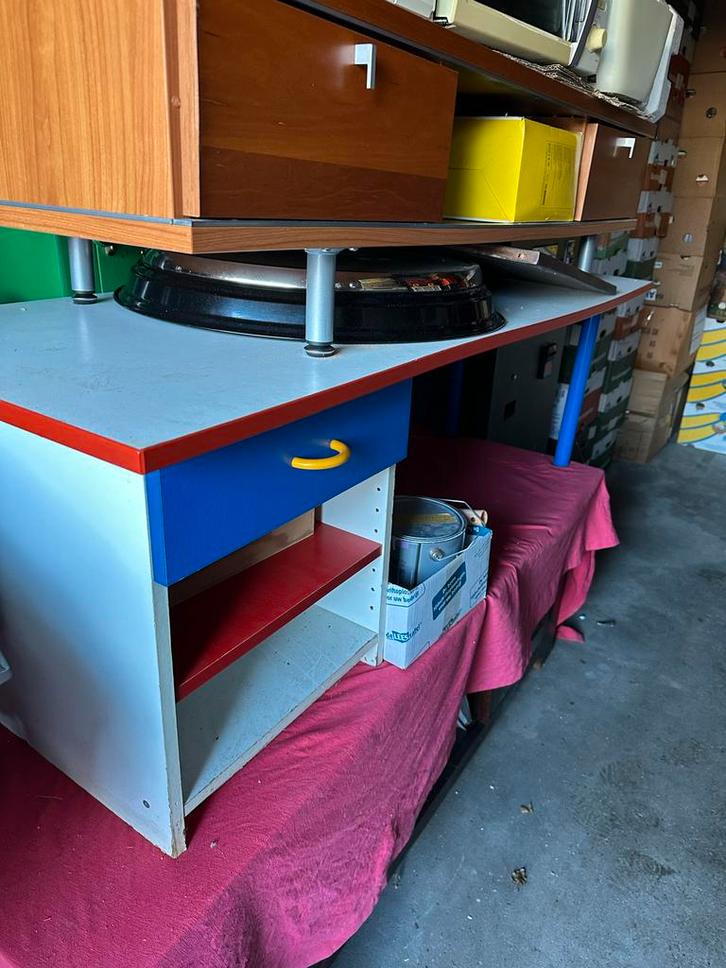 Vintage Kleurrijk Bureau met Lades - Circa 110cm, Huis en Inrichting, Bureaus, Gebruikt, Bureau, Ophalen of Verzenden