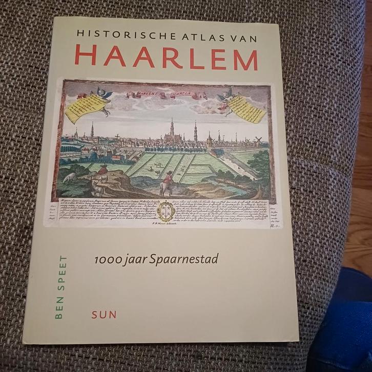Historische Atlas van Haarlem - Ben Speet, Boeken, Atlassen en Landkaarten, Zo goed als nieuw, Overige atlassen, Nederland, 1800 tot 2000