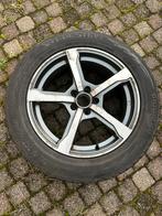 Set van 4 Winterbanden 17 inch 4mm profiel / 215/60/r17, Ophalen of Verzenden, Gebruikt