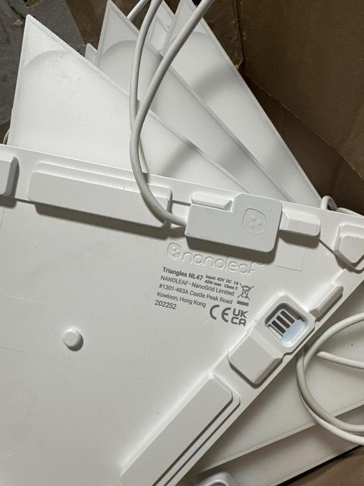 Nanoleaf Triangles NL47 - Slimme Verlichting 9 stuks, Huis en Inrichting, Lampen | Hanglampen, Zo goed als nieuw, Minder dan 50 cm