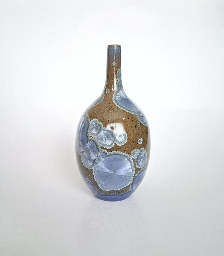 mooi vaasje met kristalglazuur, Antiek en Kunst, Kunst | Designobjecten, Ophalen of Verzenden