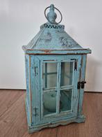 Sfeervolle grote turquoise lantaarn van hout en metaal, Huis en Inrichting, Woonaccessoires | Kandelaars en Kaarsen, Ophalen, Gebruikt