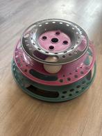 Katten speelgoed, Ophalen