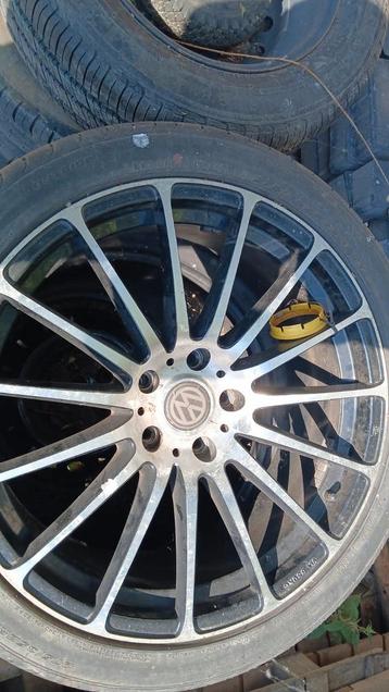 volkswagen stalen velgen + banden 20 inch beschikbaar voor biedingen