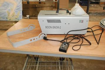 sneeuw machine moon-snow 2  beschikbaar voor biedingen