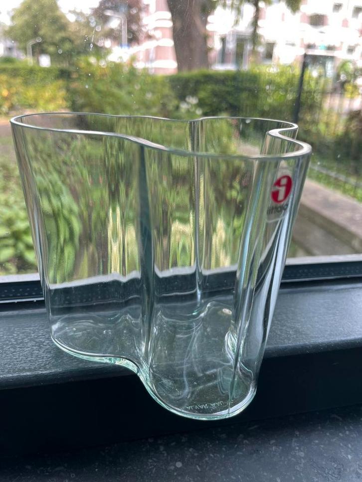 Iittala Alvar Aalto vaas 95mm lichtgroen, Huis en Inrichting, Woonaccessoires | Vazen, Zo goed als nieuw, Overige kleuren, Minder dan 50 cm