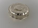 Zilveren pillendoosje                                   Z167, Antiek en Kunst, Ophalen of Verzenden, Zilver