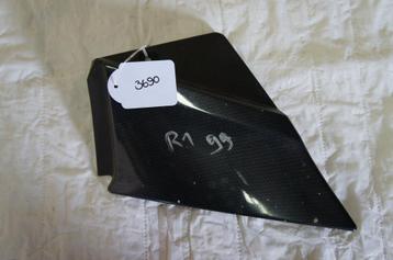 R1 1998 - 1999 Yamaha Cover Cover onder tank D1-13181 beschikbaar voor biedingen