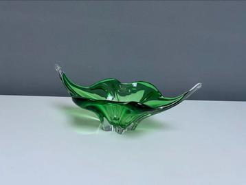 Vintage groen glazen Murano schaal kunst design beschikbaar voor biedingen