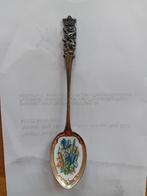 Lepeltje met leeuw en kroon en emaille bloemen., Ophalen of Verzenden