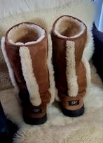 UGGS laarzen maat 41, Ophalen of Verzenden, Zo goed als nieuw, Zwart, Hoge laarzen