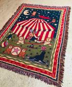 Leuke grand foulard met afbeelding circus 166 / 120, Huis en Inrichting, Woonaccessoires | Plaids en Woondekens, Gebruikt, Etten-Leur