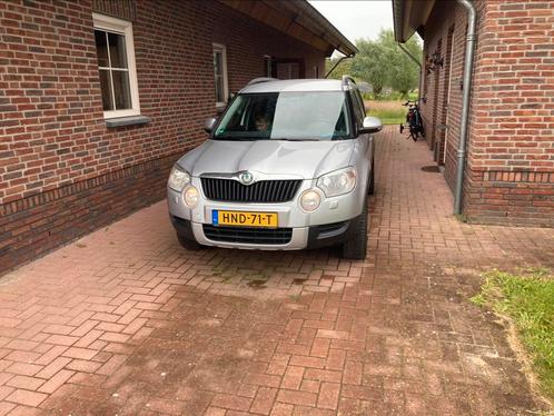 Skoda Yeti 1.2 TSI 77KW 2011 Grijs, Auto's, Skoda, Particulier, Yeti, Benzine, SUV of Terreinwagen, Handgeschakeld, Geïmporteerd