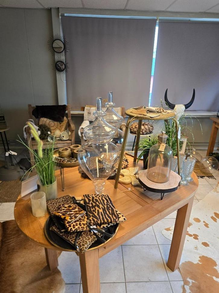 woonaccesoires leegverkoop 50% korting, Huis en Inrichting, Woonaccessoires | Vazen, Nieuw, Overige kleuren, Minder dan 50 cm