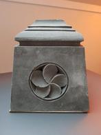 Parasolvoet Balinees cement B21 x D21 x H31 cm, Tuin en Terras, Ophalen, Zo goed als nieuw, Minder dan 1 meter, Parasolvoet