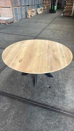 Ronde eettafel massief eiken 150cm, Ophalen of Verzenden, Zo goed als nieuw