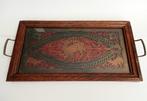 Vintage houten dienblad met snijwerk onder glas van de 50., Antiek en Kunst, Antiek | Woonaccessoires, Ophalen of Verzenden