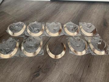 Partij 10 stuks mooie goudkleurige kettingen K98 beschikbaar voor biedingen