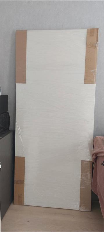 Opdekdeur, splinternieuw 211 x 95 cm beschikbaar voor biedingen