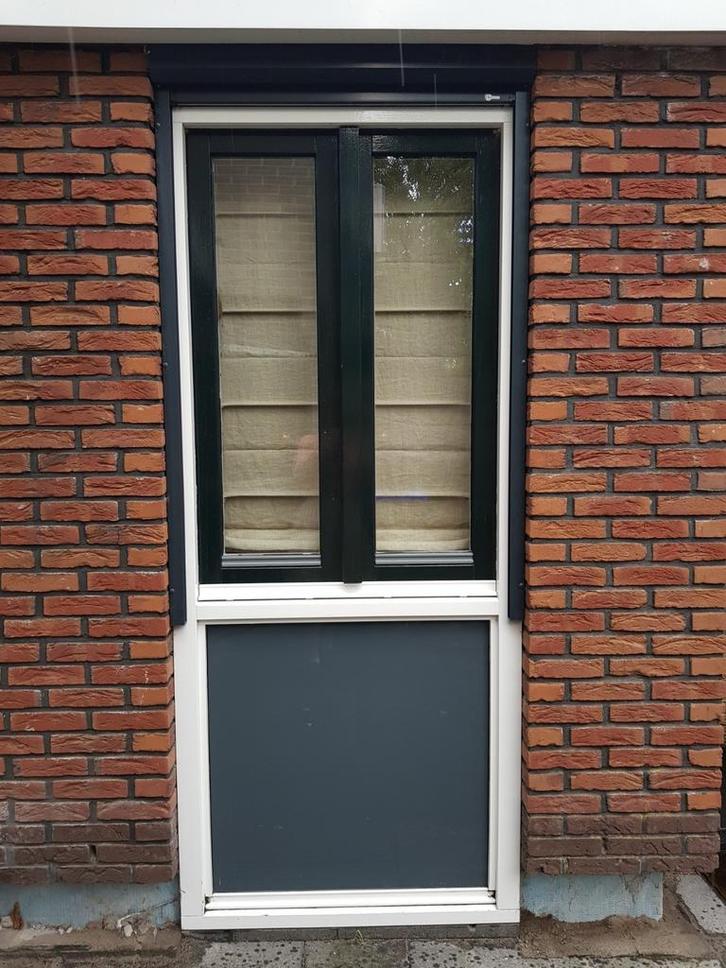 Houten kozijn 2.30 x 1.00, Doe-het-zelf en Verbouw, Kozijnen en Schuifpuien, Zo goed als nieuw, Raamkozijn, Hout, 225 cm of meer