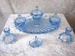 Bijzonder en Mooi Oud 7-Delig Engels stel van blauw glas, Antiek en Kunst, Antiek | Glas en Kristal, Verzenden