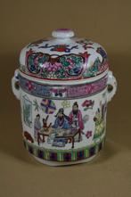 Japans porseleinen dekseldoos, Antiek en Kunst, Ophalen of Verzenden