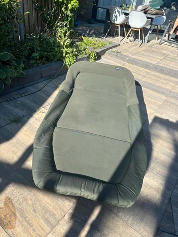 Strecher beschikbaar voor biedingen