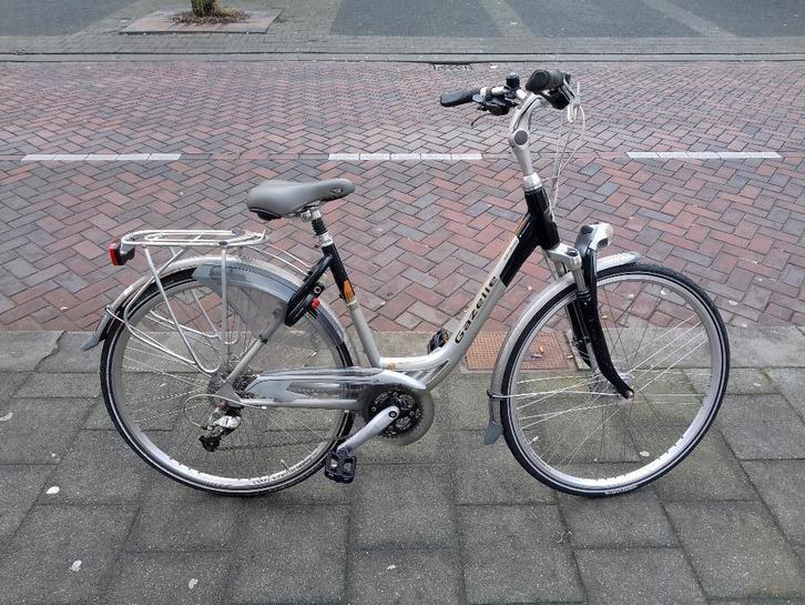 Gazelle Medeo d49 damesfiets, Fietsen en Brommers, Fietsen | Dames | Damesfietsen, Gebruikt, Gazelle, Versnellingen, 47 tot 50 cm