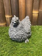 Zittende kip, Ophalen, Nieuw, Beton, Dierenbeeld