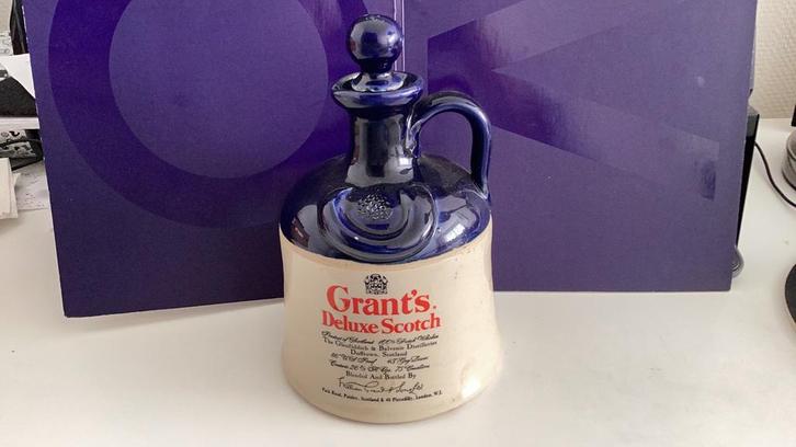 Grant’s Deluxe Scotch Whisky Kruik, Verzamelen, Merken en Reclamevoorwerpen, Zo goed als nieuw, Gebruiksvoorwerp, Ophalen of Verzenden
