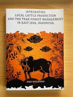 Veeteelt in combinatie met verbouw van teakhout op Oost-Java, Ophalen of Verzenden, Zo goed als nieuw, Eko Nugroho
